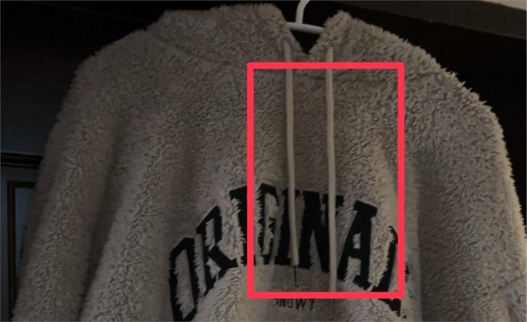 冬天洗完帽T「繩子直接掉出」怎麼救？內行人教「實用4妙招」快速復原！