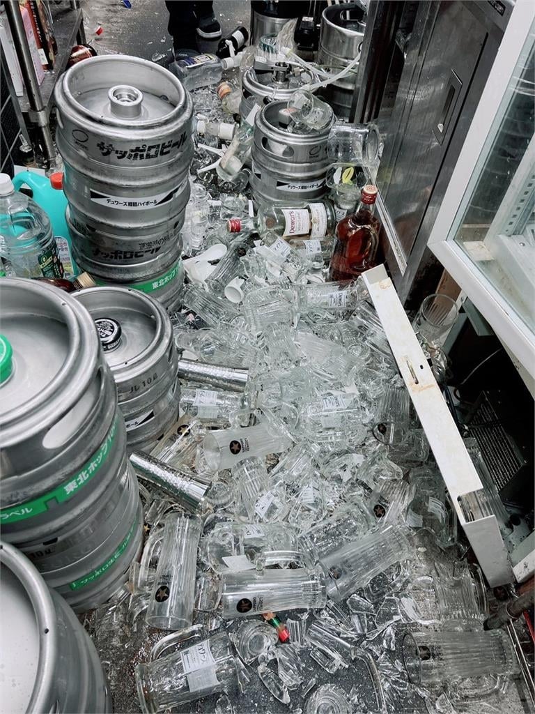 日本青森7.5強震嚇壞台灣旅客「秒撲電視」!她舉例:還會捧著火鍋一起逃