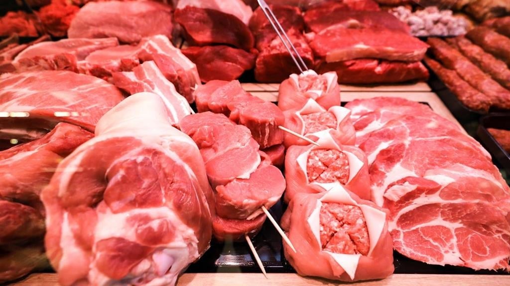 水洗生肉竟讓「細菌大噴發」越弄越髒！醫列正確處理「4步驟」：吃得更安心