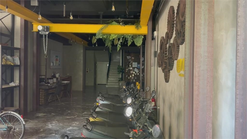 太扯!台南旅館無預警倒閉 旅客抵達驚見「封館」