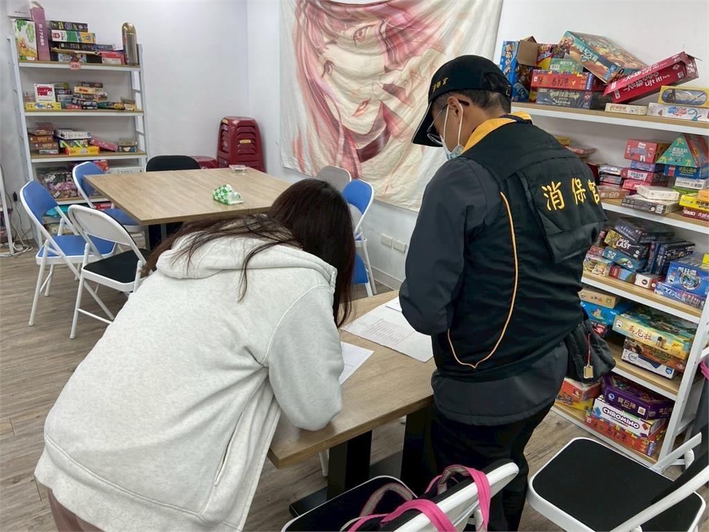快新聞/租借桌遊、玩具注意!新北法制局踢爆消費陷阱 嚴禁業者索高額賠償
