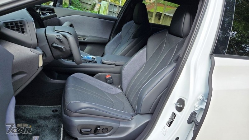 性能大爆發,導入線控轉向! 小改款 Lexus RZ 550e F SPORT 試駕