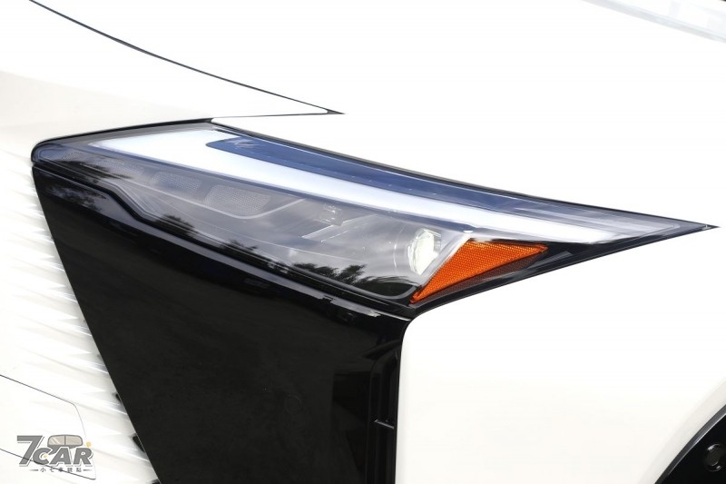 性能大爆發，導入線控轉向！　小改款 Lexus RZ 550e F SPORT  試駕