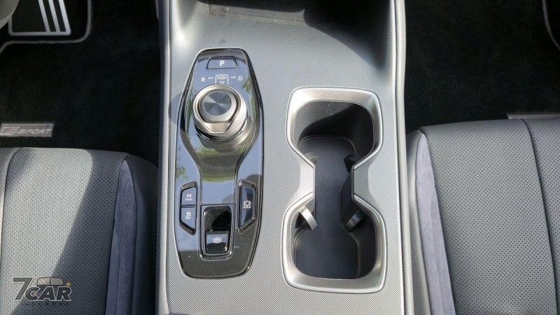 性能大爆發，導入線控轉向！　小改款 Lexus RZ 550e F SPORT  試駕