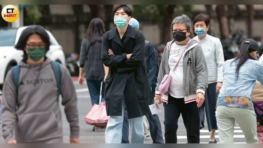 明起2階段變天！週末入冬首波冷氣團報到　「急凍10度」時間點出爐