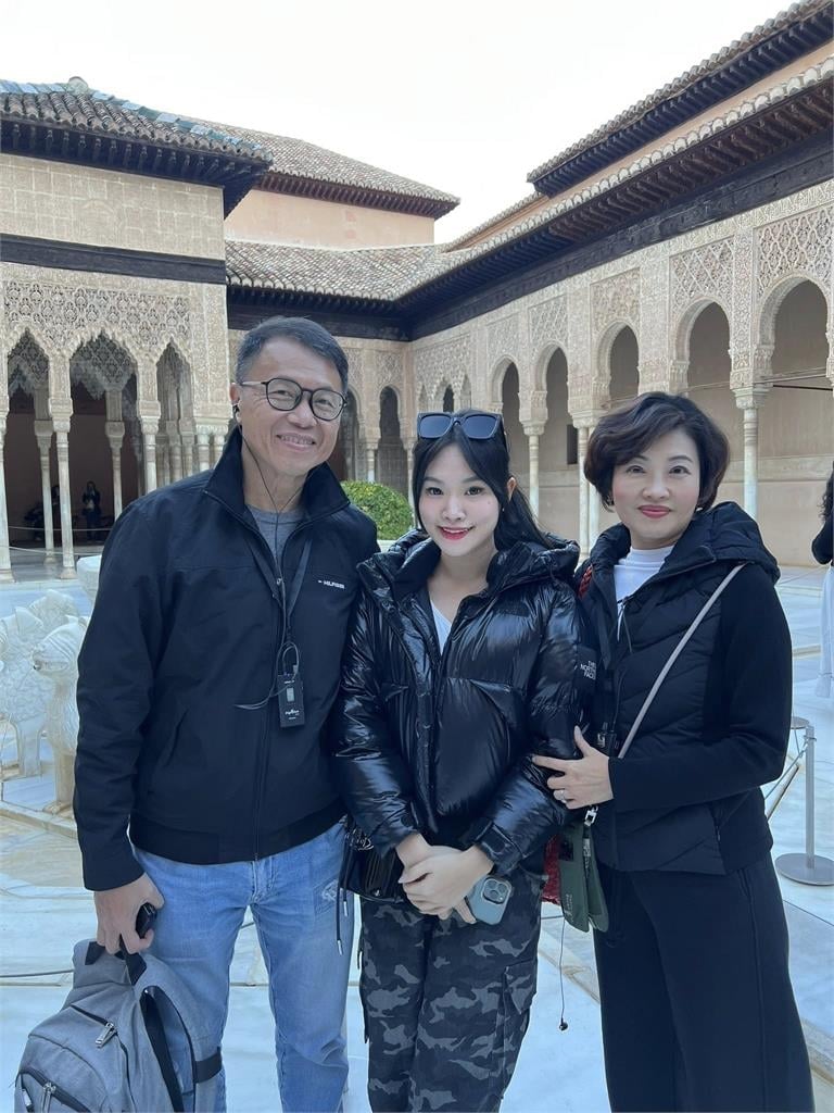 民眾黨辣妹黨工遭爆「淪球星小三」!前主播吳中純痛心發聲「開房內幕」全說了