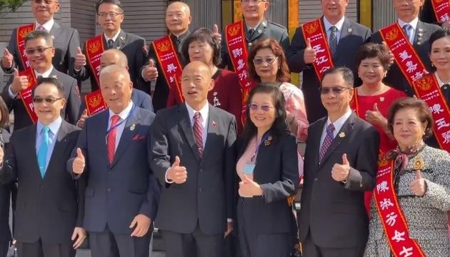 快新聞/「國民阿嬤」陳淑芳榮獲好人好事代表!韓國瑜親接見 驚吐1句話