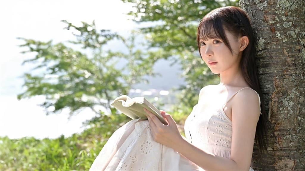 林芽依被讚「最完美身型」空降AV界!達人激讚:真的是妖精系美少女