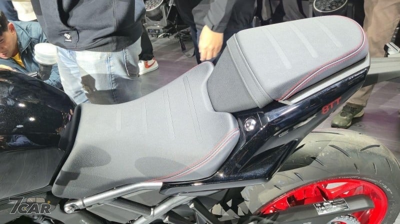 復古 X 現代的全新詮釋!新臺幣 41.8 萬起 Suzuki GSX-8T / 8TT 正式在臺上