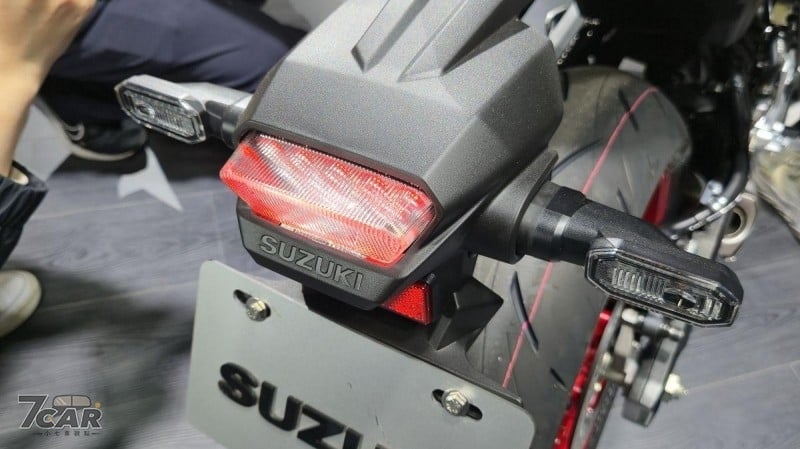 復古 X 現代的全新詮釋!新臺幣 41.8 萬起 Suzuki GSX-8T / 8TT 正式在臺上