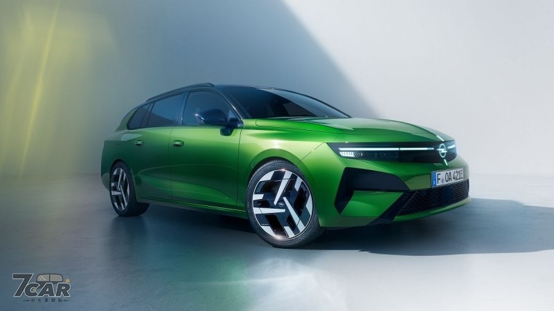外觀升級、科技全面強化　小改款 Opel Astra 與 Sports Tourer 首度曝光