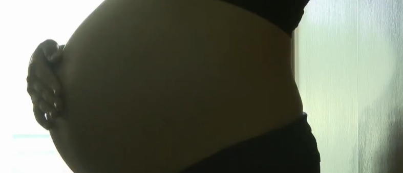 孕媽咪一進診間就狂落淚…醫生點名「婆婆介入教養方式」成最常見壓力源