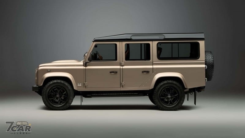 Land Rover 推出經典 Defender Octa 升級服務