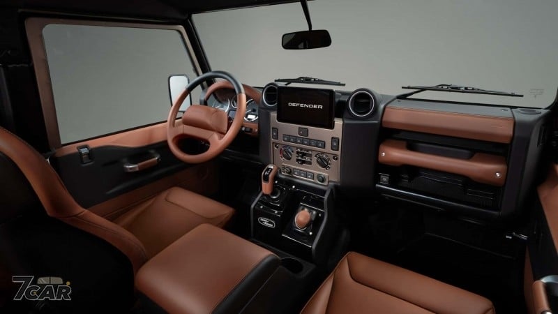 Land Rover 推出經典 Defender Octa 升級服務