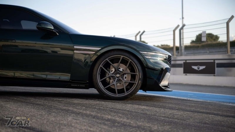 SUV 熱潮終將邁入飽和 ? Genesis 推出 G90 Wingback 展現更多設計可能