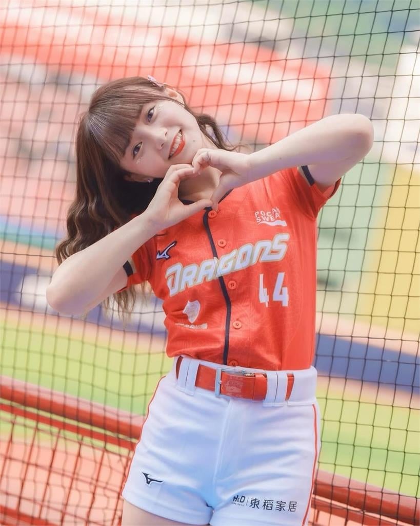 髮香來尬聊(圖影)/曾是偶像女團初代隊長!「小龍女」詩雅大爆十元、王齊麟這缺點