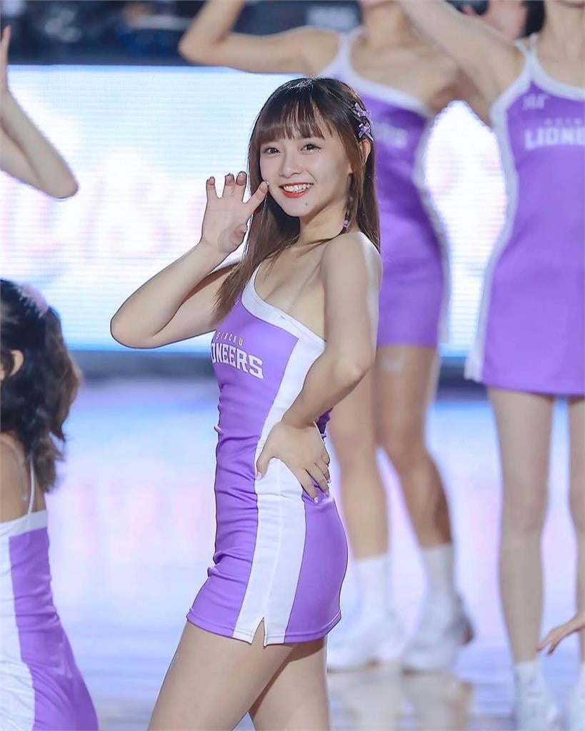 髮香來尬聊(圖影)/曾是偶像女團初代隊長!「小龍女」詩雅大爆十元、王齊麟這缺點