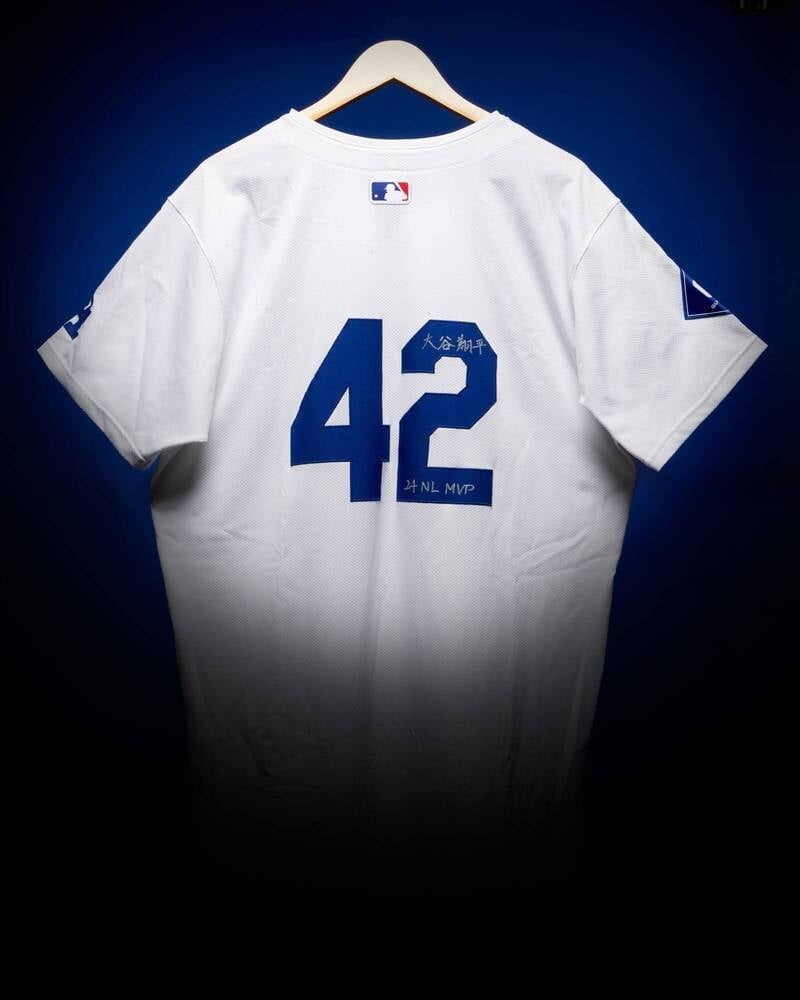 MLB(影)/大谷翔平特別的「42號」球衣競標破千萬!附上MVP簽名球迷搶瘋