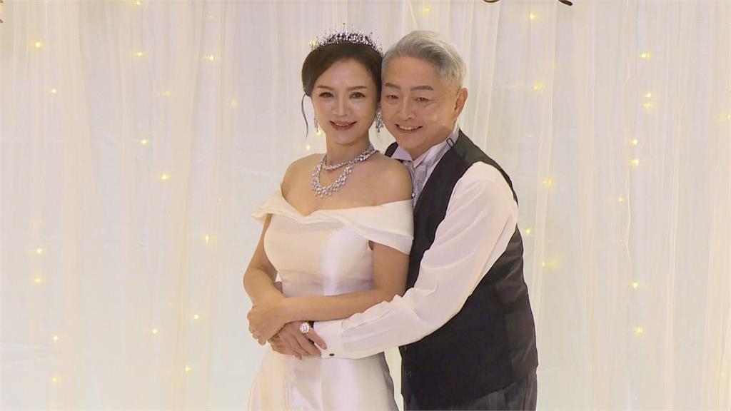 快新聞／高欣欣、李國超愛情長跑20年　眾星齊聚「見證世紀婚禮」