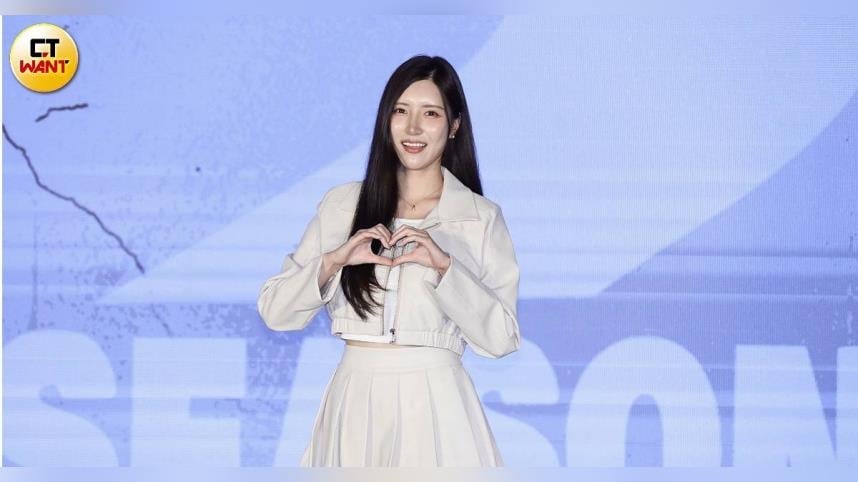 南珉貞腳傷首露面！談李珠珢遭性騷驚曝：我也遇過