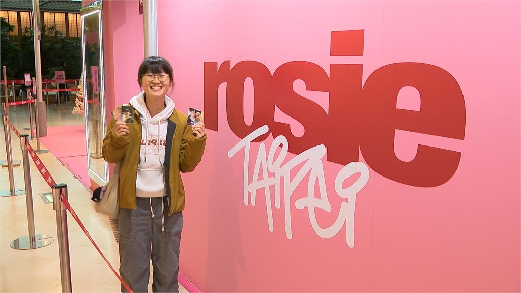 Rose快閃店倒數！粉絲手提戰利品逛好逛滿　BLACKPINK快閃店搶先開箱