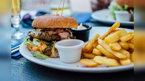 不是沒三高就安全！醫師揭「健康胖」真相：心臟病風險仍高出37%