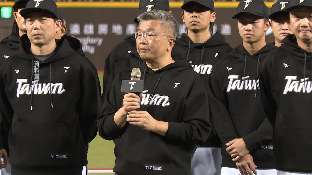 重回母校東園國小OB賽切磋球技 張奕:有信心擠進經典賽30人名單