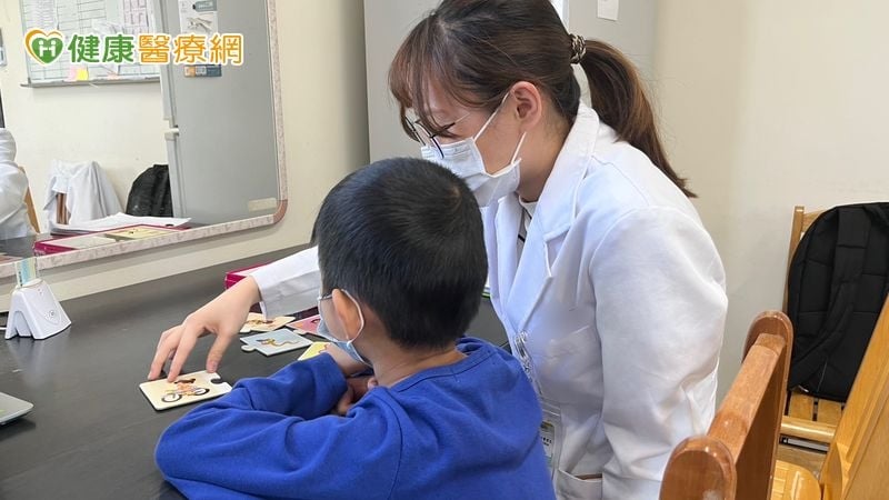 孩子講不清大人別急糾正 語言治療師教:先做這件事