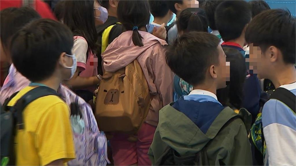 台灣家長PO「小孩成績單」恐惹禍!醫師揭嚴重後果:一份完整的個資集合