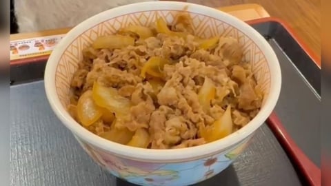 赴日玩5天4夜…旅伴餐餐吃「連鎖店」　網友發文抱怨慘遭打臉：你才是雷！