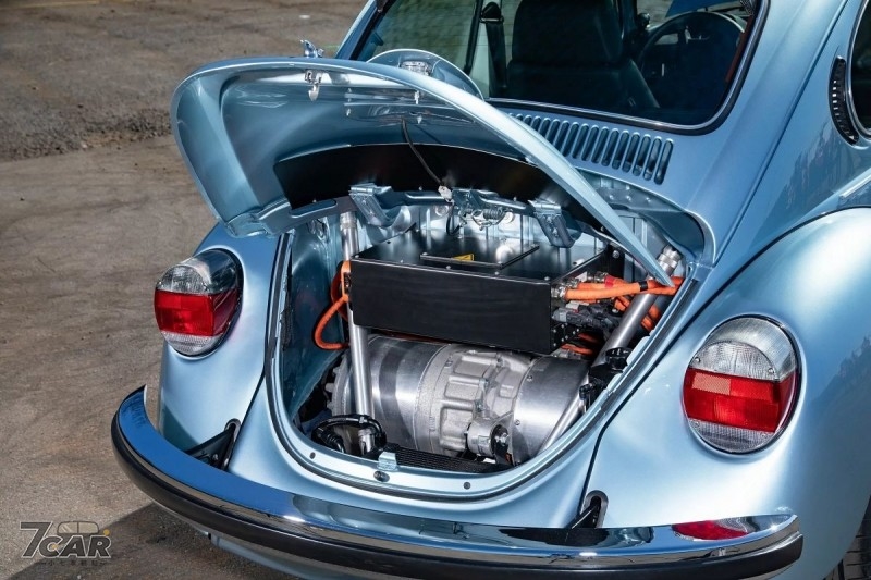 Tesla 馬達、Porsche 電池上身,經典「金龜車」化身性能雙門跑車