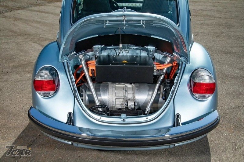 Tesla 馬達、Porsche 電池上身,經典「金龜車」化身性能雙門跑車