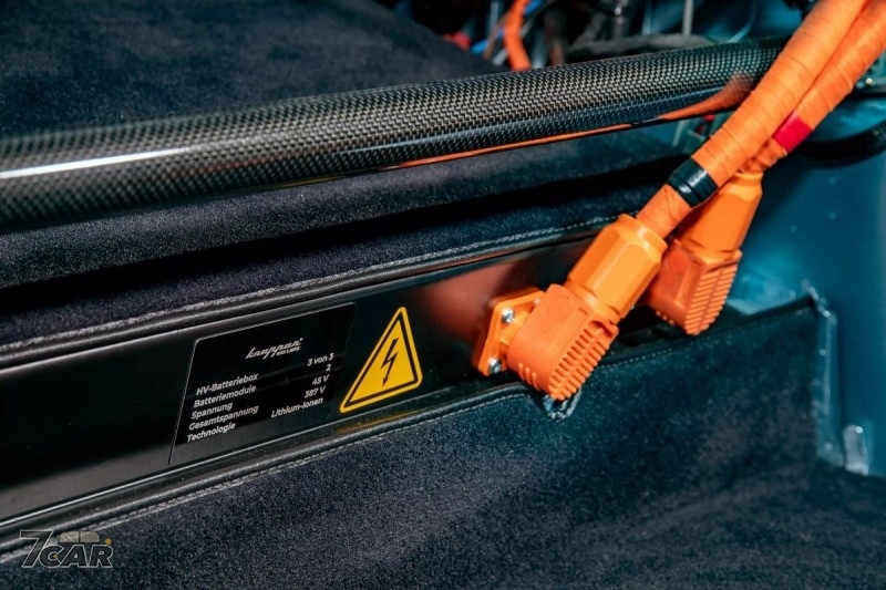 Tesla 馬達、Porsche 電池上身,經典「金龜車」化身性能雙門跑車