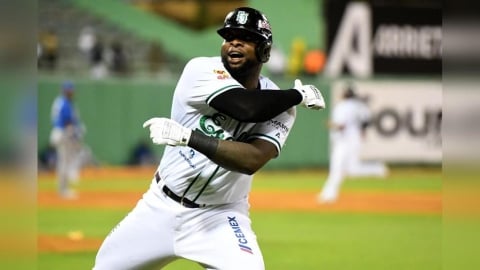 日職(影)/曾兩度單季30轟!前雙城明星強打1年2億日圓轉戰中日龍