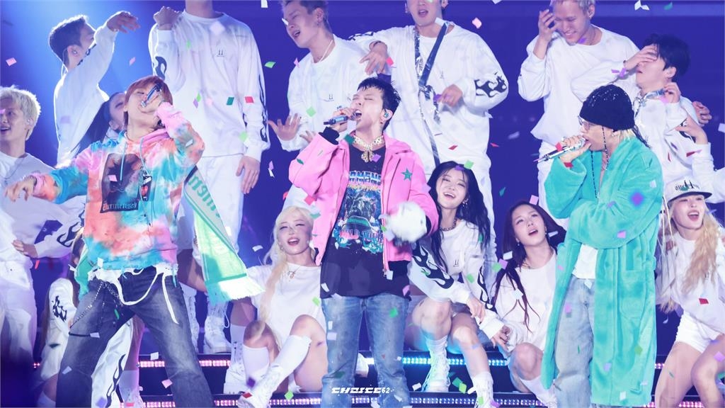 GD安可場突迎「太陽、大聲」世紀合體!親口曝20週年「成年禮」巡演計畫