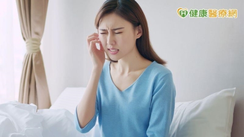 換季乾燥肌求救!皮膚專科醫師提醒:選擇安全產品與專業醫師才安心