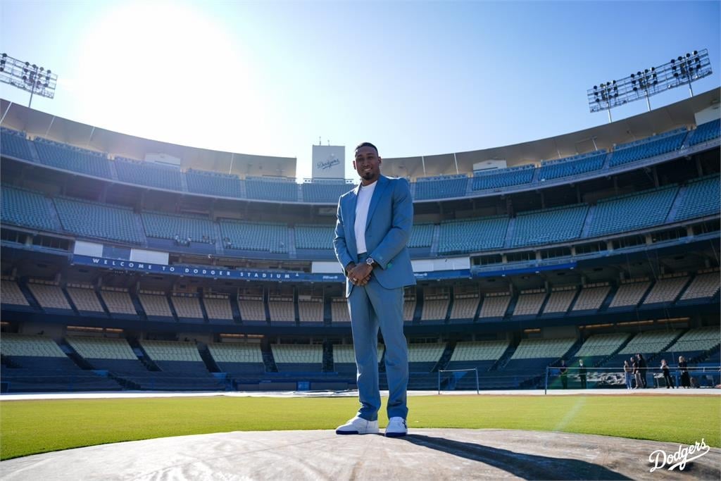 MLB(影)/嗨到警衛都來敲門!迪亞茲確定加盟道奇連高層都忍不住開趴慶賀