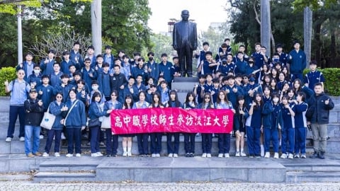 【淡江傳真】國內外高中數百師生走進淡江大學 跨域體驗助提前規劃升學方向