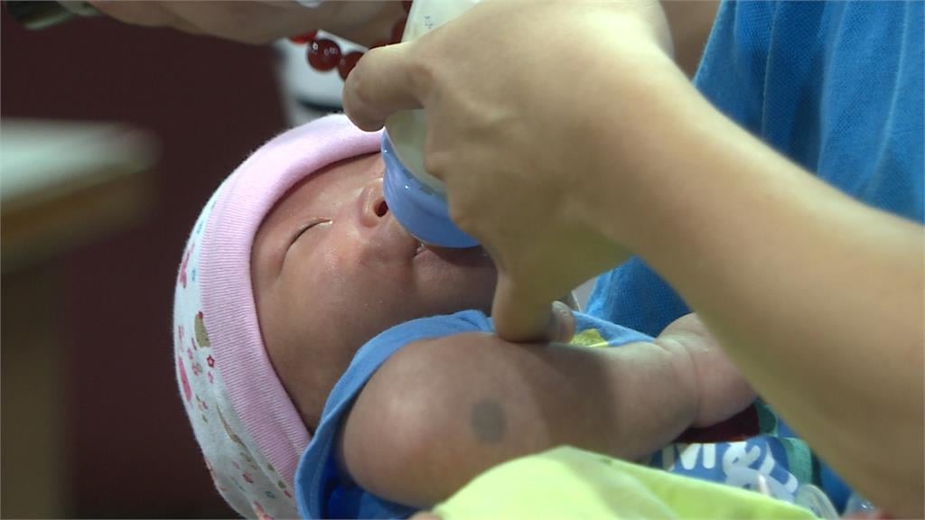 海苔酥「鎘」超標近20倍! 廠商退款聲明扯3歲惹怒家長