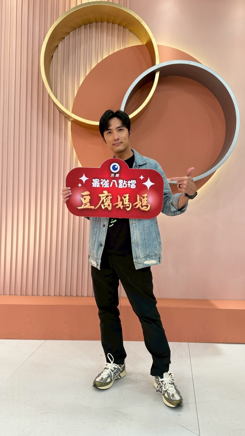 (影)／八點檔小生李運慶為拍《豆腐媽媽》執行飲控 把小孩當抓舉標杆？