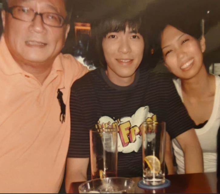 Summer喪父3日悲痛發聲!貼「蕭敬騰3人舊照」認了:什麼都不想做
