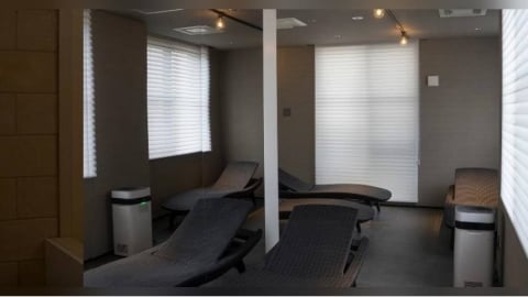 日本高級三溫暖失火釀2死！網紅夫妻身分曝光　曾按鈴求救無回應