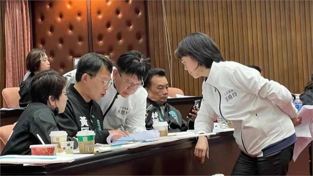 台灣走內閣制比較好?沈伯洋嘆:真改了「藍委全變院、部長」