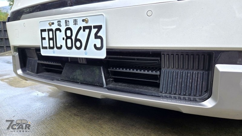 以實用與續航取勝！　Kia EV9 Earth RWD 試駕