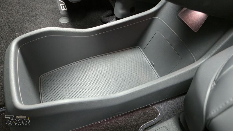 以實用與續航取勝！　Kia EV9 Earth RWD 試駕