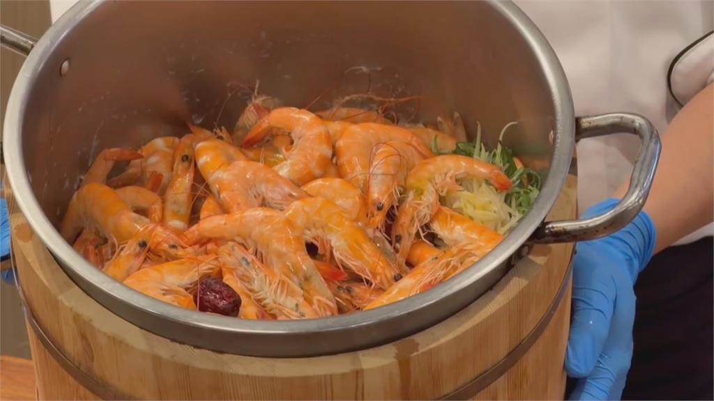 鹿港特色早點！　小丸子湯、豬血麵線　暖身又飽足