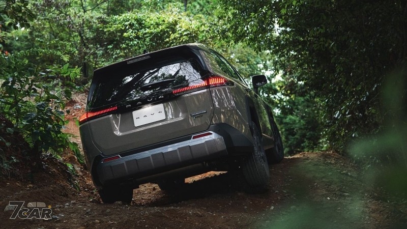 折合新臺幣 91 萬元起　第六代 Toyota RAV4 日本上市