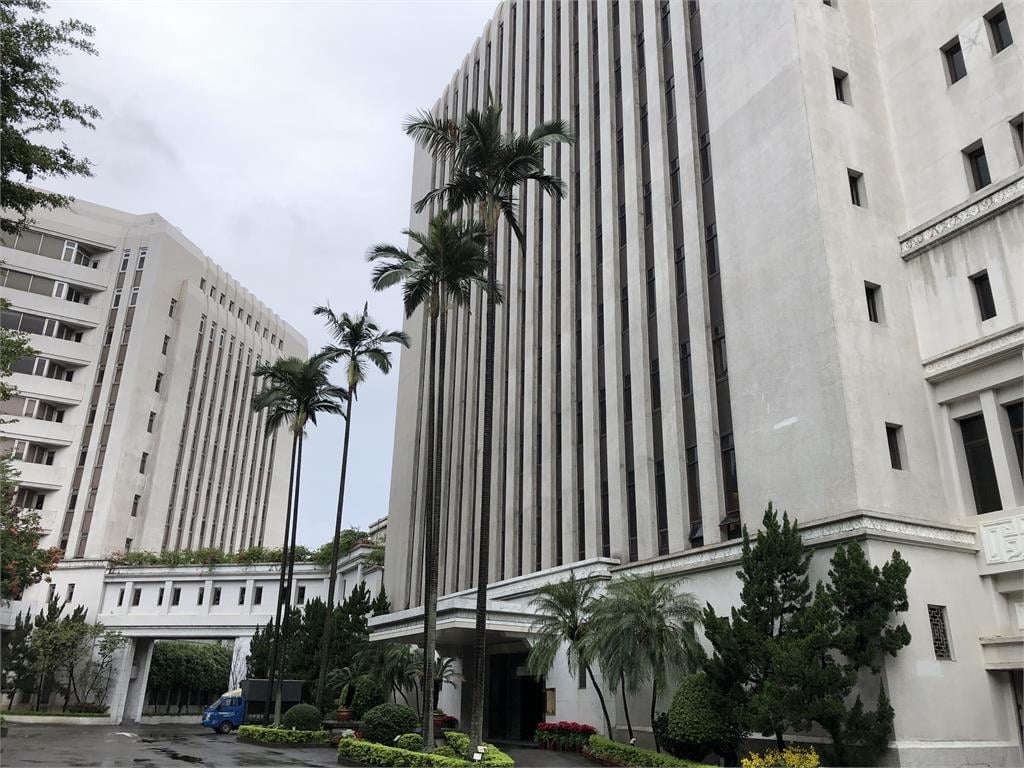 美國聯準會三度降息 臺灣央行另有對策