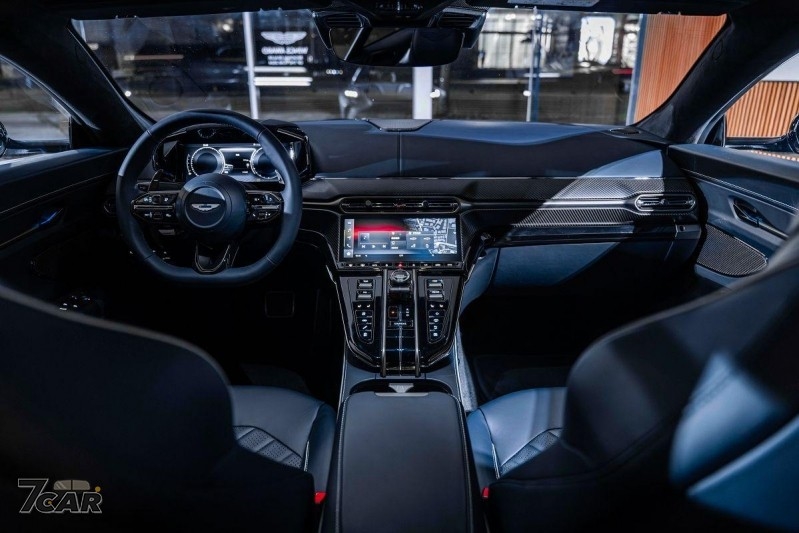 新臺幣 1,198 萬元起，Valhalla 同台亮相　 Aston Martin Vantage S 正式在臺上市