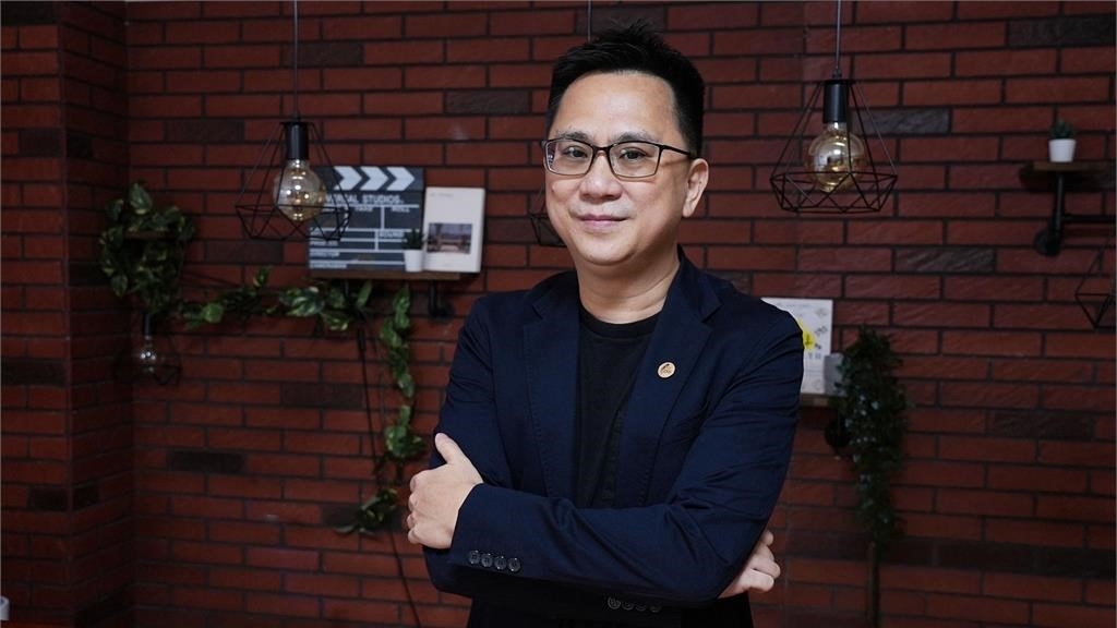 486先生退休2年就復出！一回公司秒做「這1事」他曝暗黑內幕：最殘酷的體悟